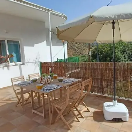 Casa Efraim Эрмигва